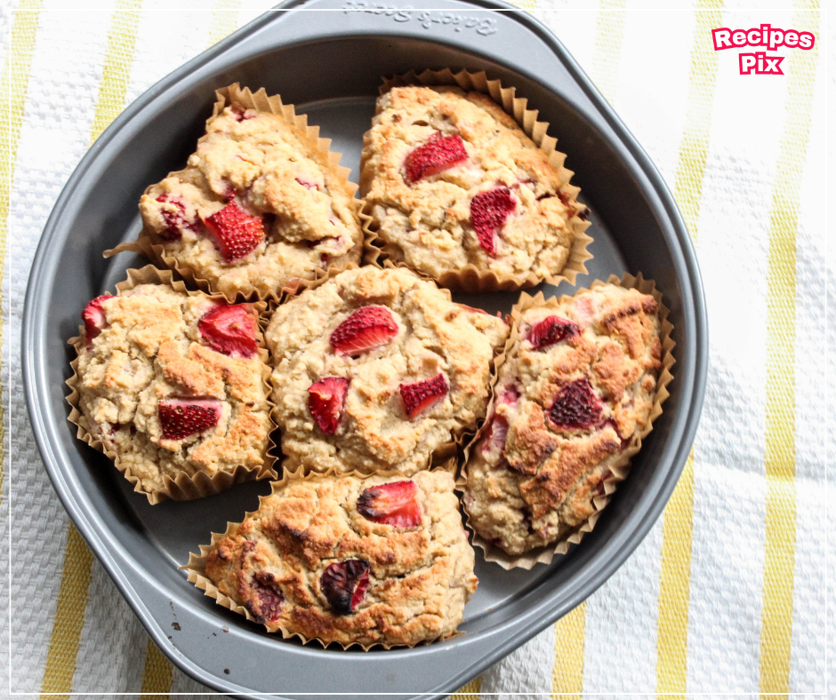 Strawberry Rhubarb Muffins