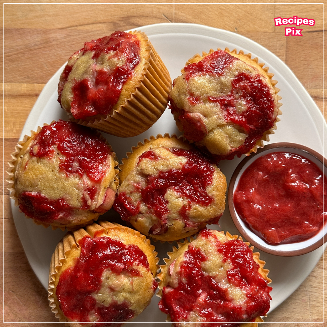 Strawberry Rhubarb Muffins The