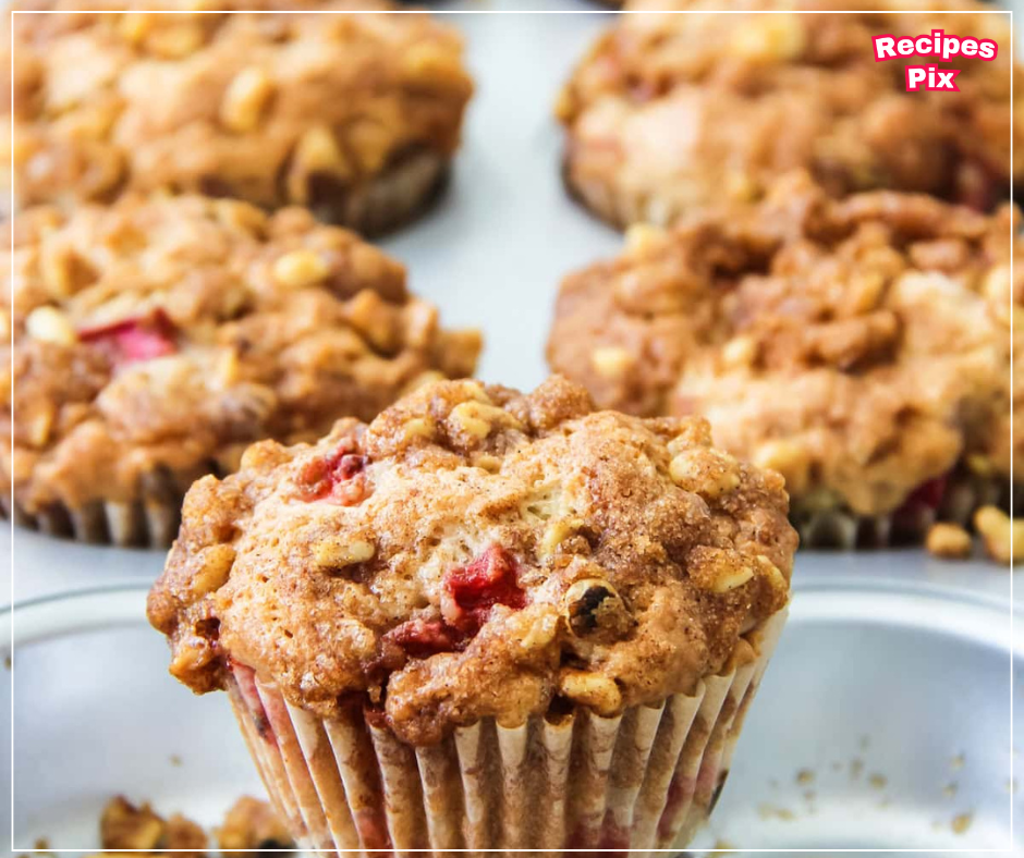 Strawberry Rhubarb Muffins